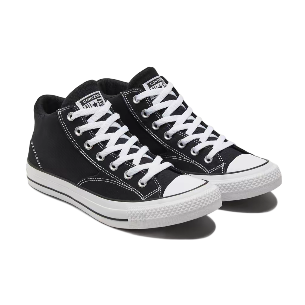 รองเท้าผ้าใบคอนเวิร์ส ชัค เทย์ - Converse Shoes Chuck Taylor All Star บทวิจารณ์และราคา