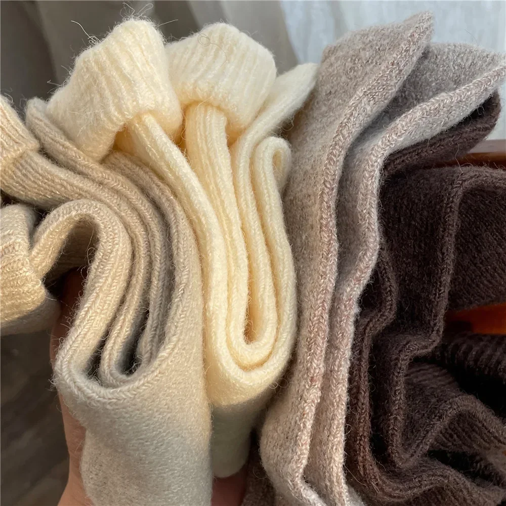 ถุงเท้ายาวของผู้หญิงถุงเท้าวูล - Thermal Sock Wool บทวิจารณ์และราคา