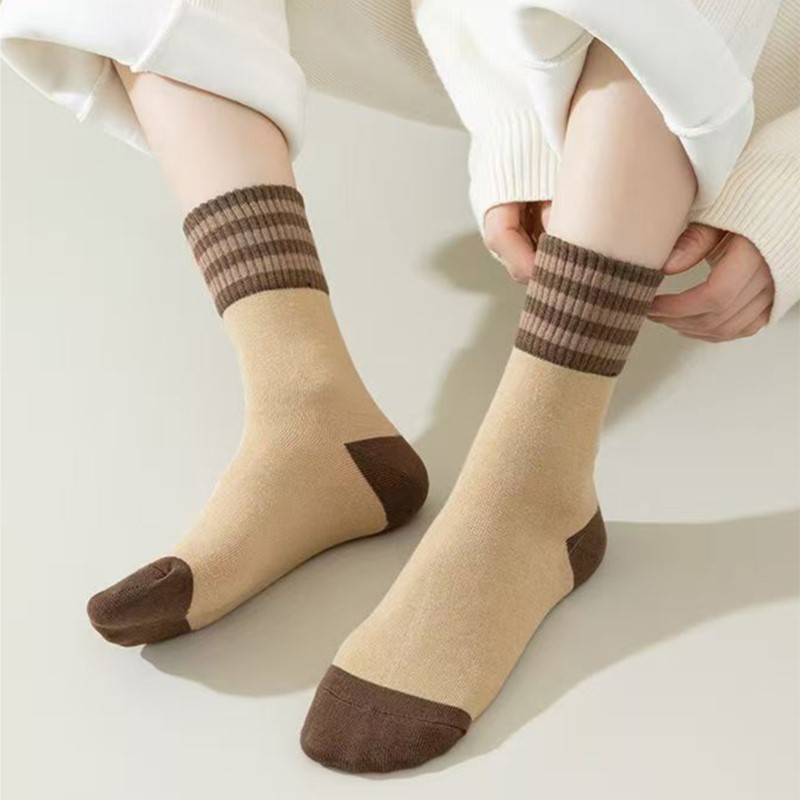 ถุงเท้าหนาปานกลางของผู้หญิงถุง - Thermal Sock Wool บทวิจารณ์และราคา